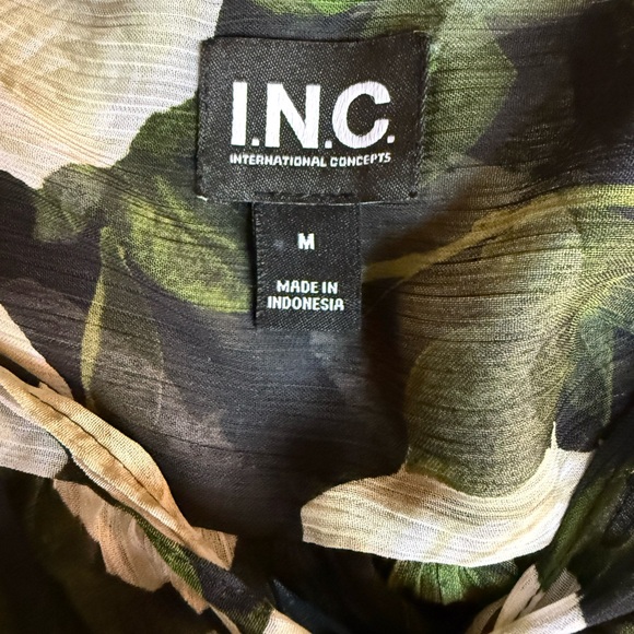 INC Beautiful Green & White Floral Long Sleeve Sheer Blouse, Size Medium, NWT - Picture 2 of 15